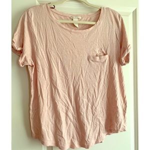 H&M pink t-shirt with faux pocket